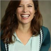 Spanish native speaker with a long acting career background teaches conversational skills in Spanish (Catalan also available) on line.